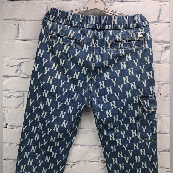 MLB New York Yankees Denim Cargo Jeans Pants Joggers Unisex Medium 32-34 Waist - Picture 11 of 15